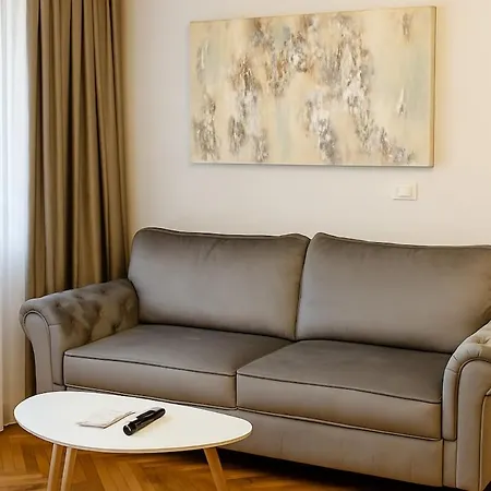 Emerald Escape - Near Cismigiu Park Bukareszt