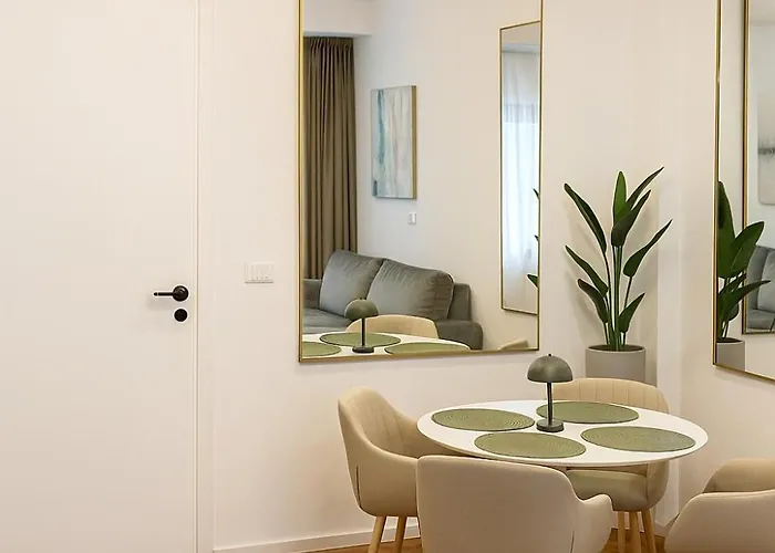 Emerald Escape - Near Cismigiu Park ブカレスト