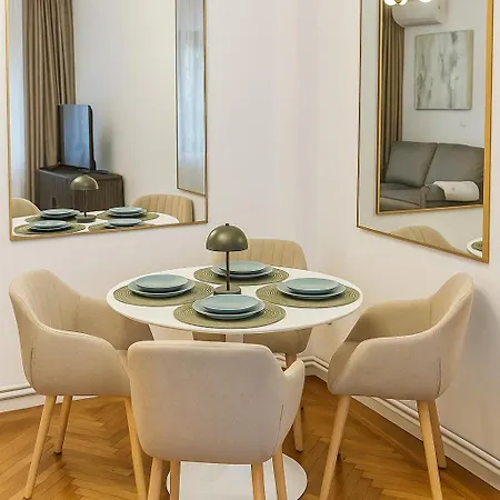 Daire Emerald Escape - Near Cismigiu Park Bükreş